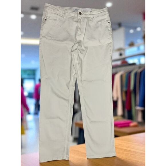 Liz Claiborne LANA Straight Leg sz 16 Jeans White Contoured Waistband High Rise - Picture 2 of 6